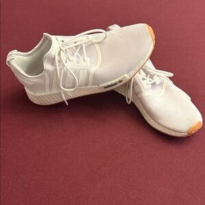 Adidas Men's Cream Sneakers with Tan Accents